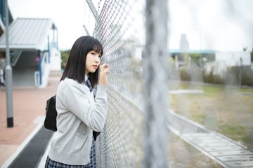 001