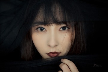 黑、暗