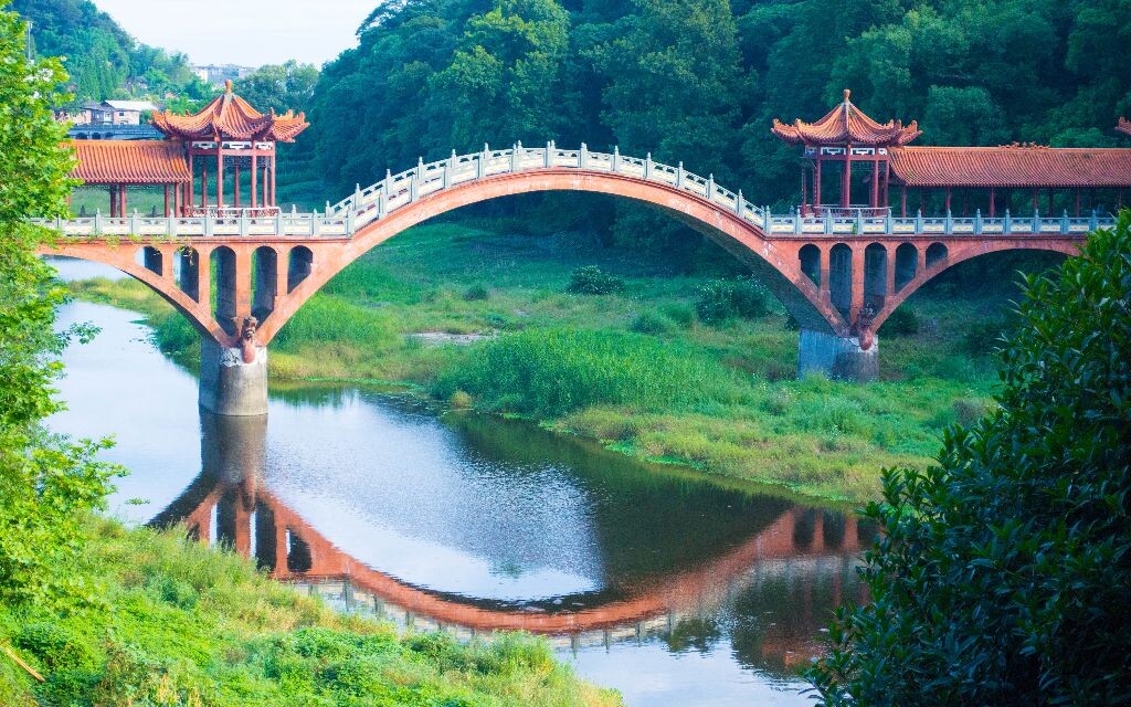 乐山大佛后山