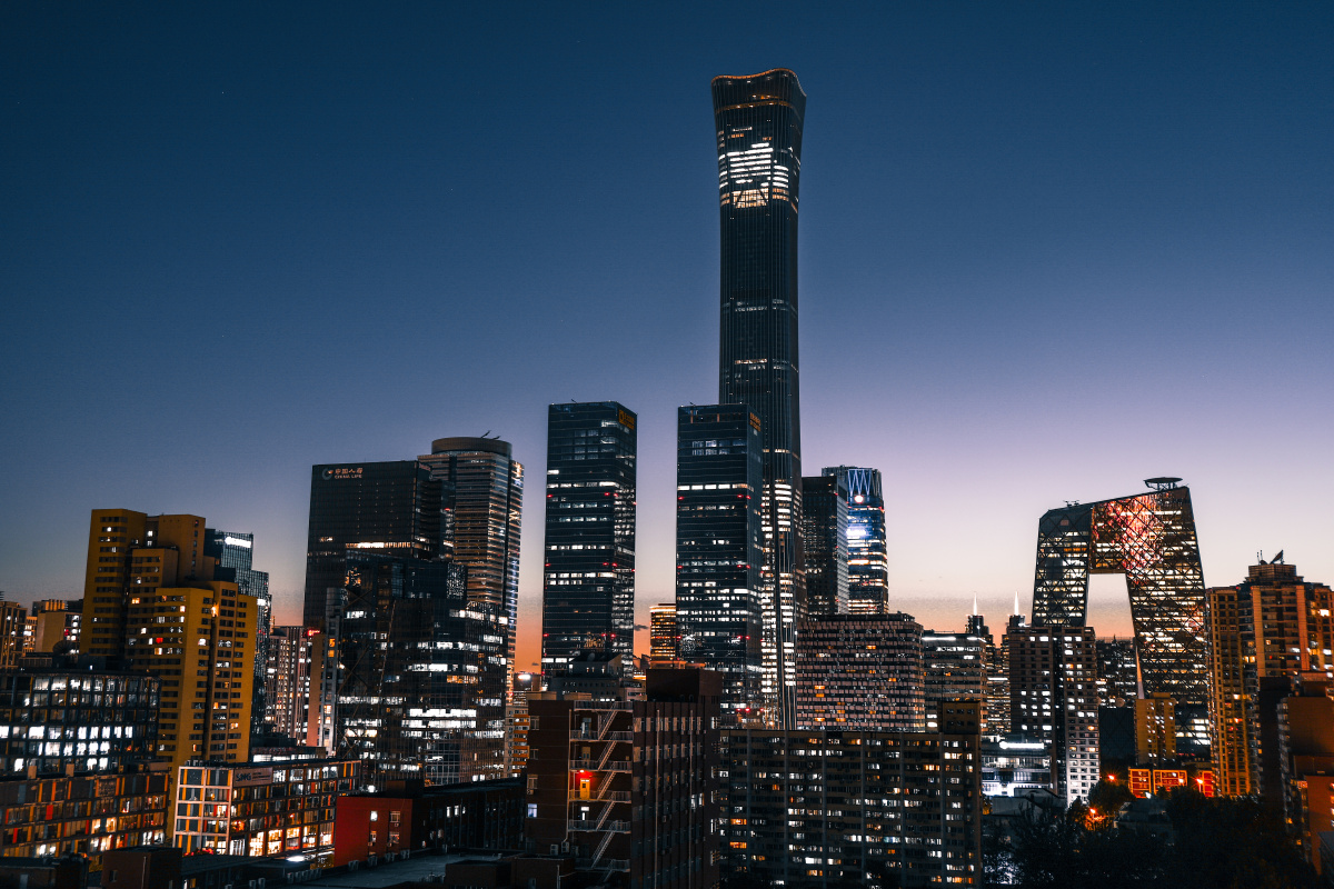 首都国贸中央商务区万家灯火下又有哪一盏灯是为你而留