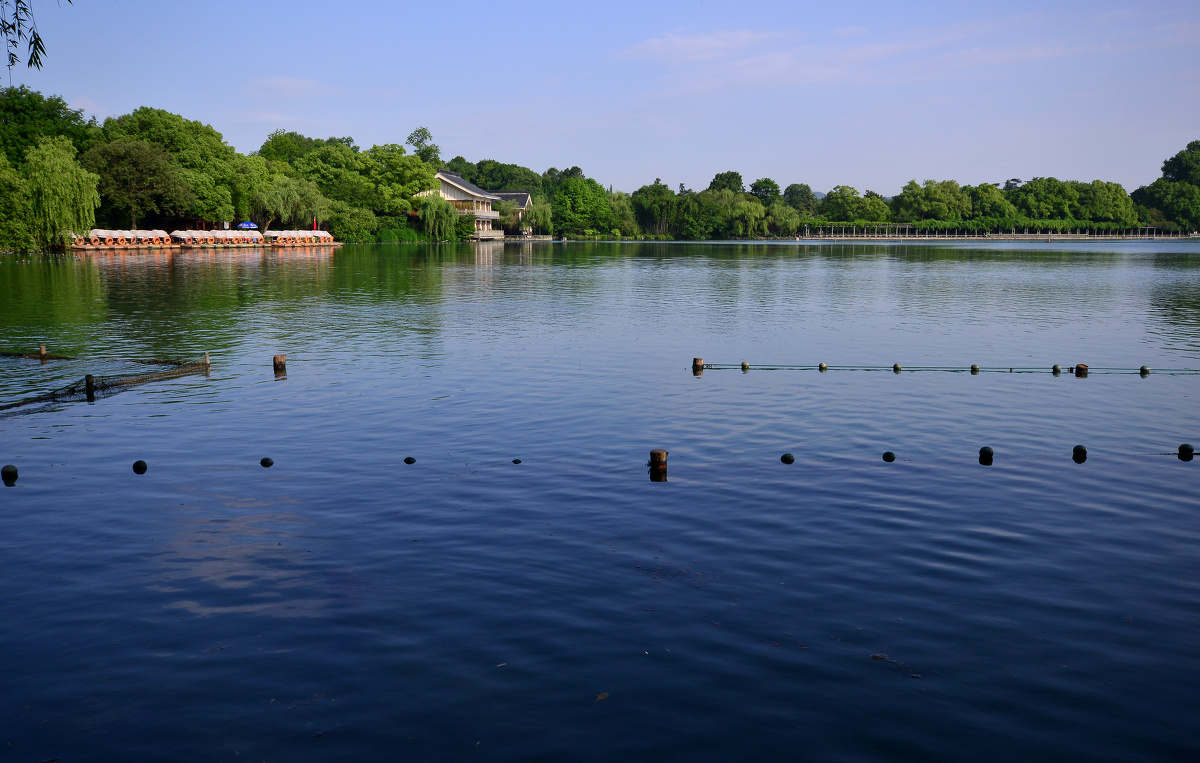 杭州太子湾水晶天空