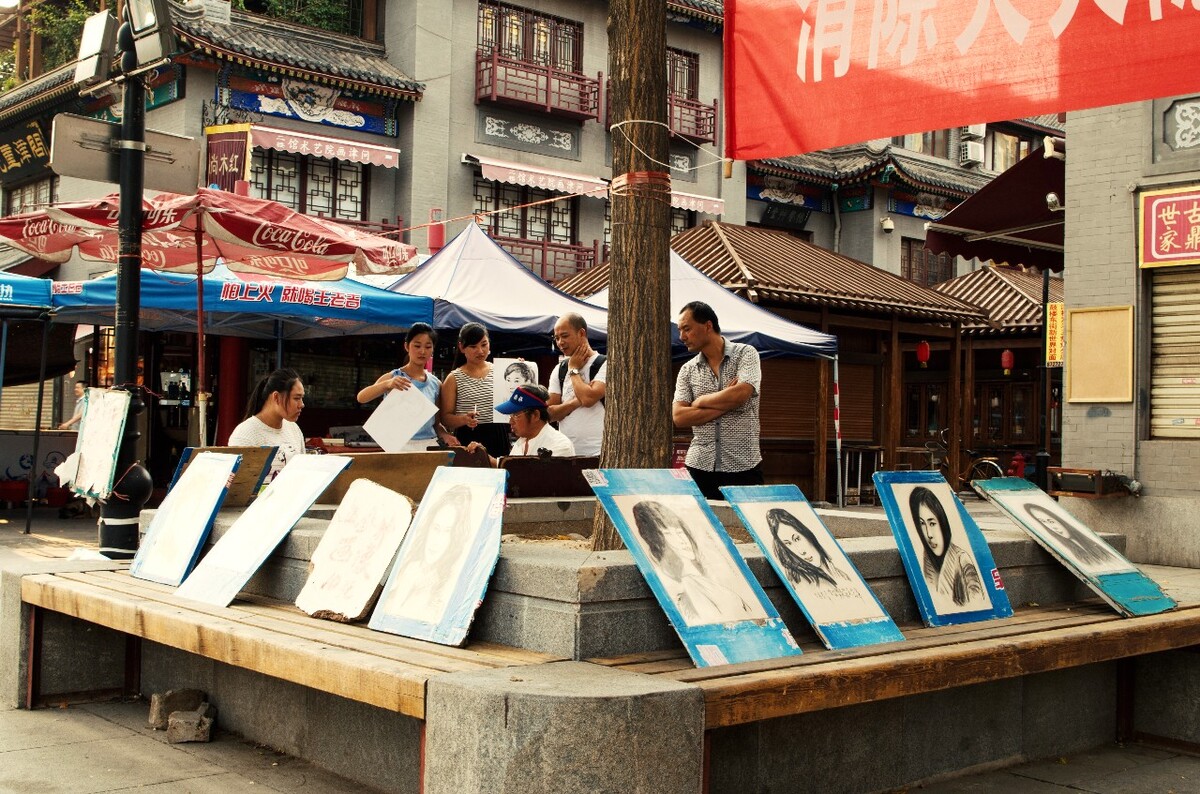&quot;音乐家, 文学家, 画家...诗人为什么不称为诗家?&quot; &quot;因为诗人养不起家&quot;