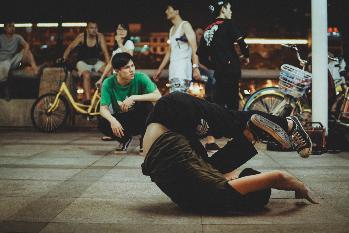 街舞- 路旁的摄影师lc - 图虫