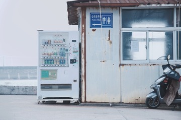 464316