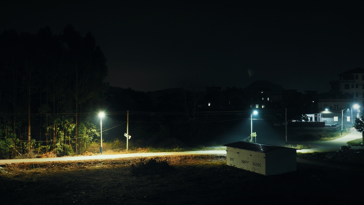 夜深人静的乡村