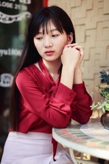 张虹-小鹿咖啡馆-5s