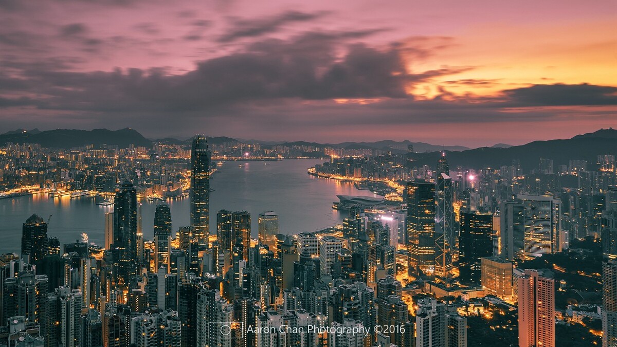 香港扯旗山日出