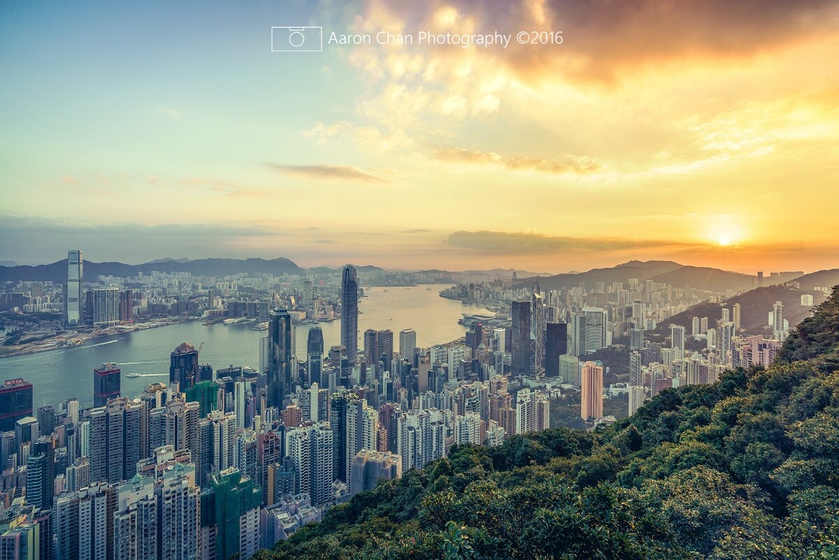 香港扯旗山日出