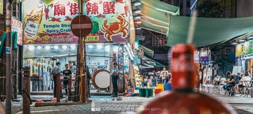 身份证，唔该。
