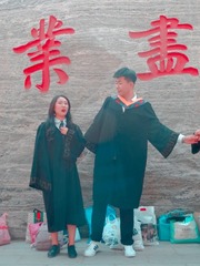 1610794