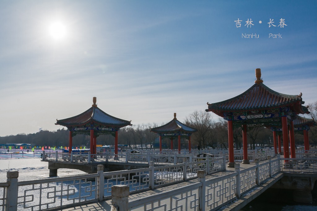 经历了大学的第一个学期之后回到了家,一个人去逛逛公园,开始记录一些周围的事物
