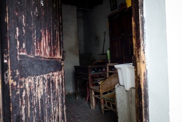 L1004928