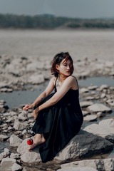 001