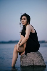 001