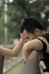 27岁那年的雨季！--记一对在校7年的情侣。
