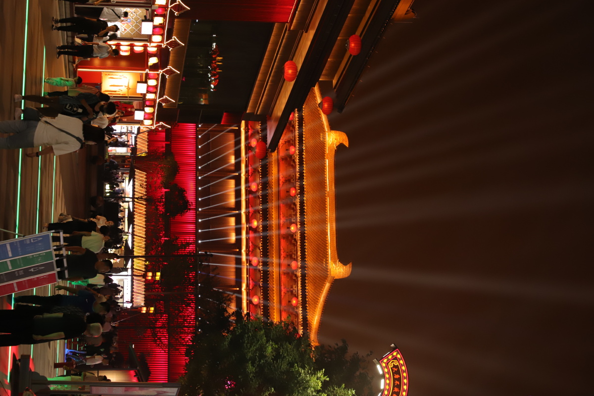 梦回大唐盛世重现打卡网红地大唐不夜城很震撼来西安一定要来感受一下