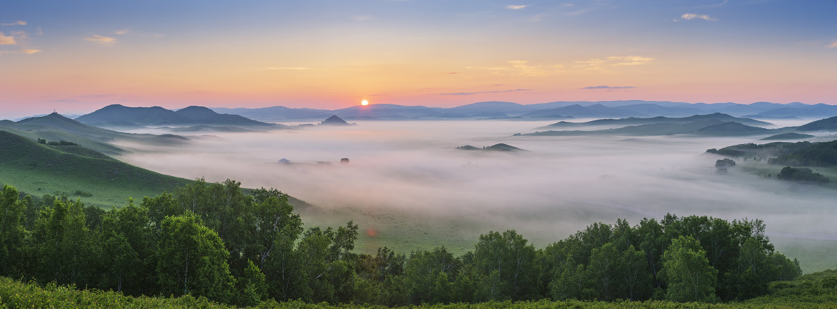 日出江山胜似画