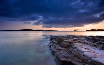 01672_rangitoto_1440x900.jpg