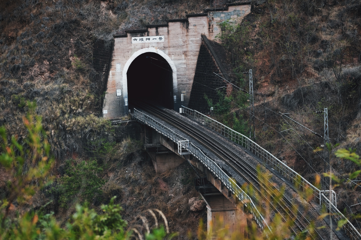 成昆铁路 六渡河展线 - 罐头熊 - 图虫