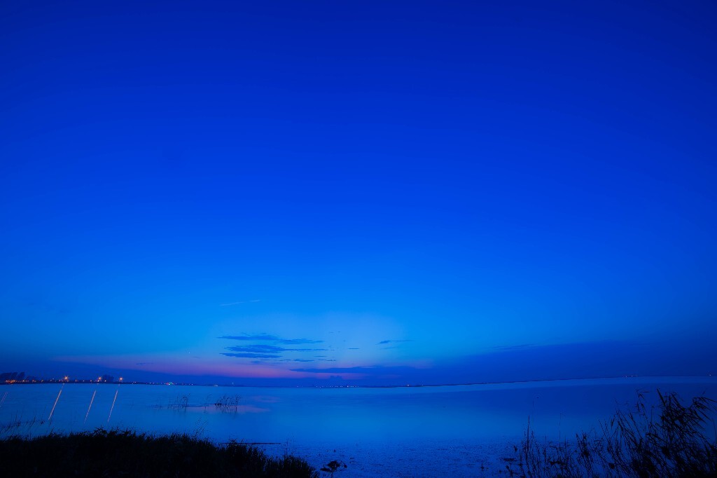 湖水