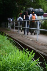 DSC_0002 坑口港鐵站起步過半見村
