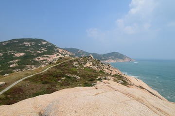 DSC_0161 燈塔旁邊的淘金崖
