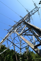DSC_0061 穿過電塔