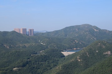 DSC_0065 野豬徑山頂眺望渣甸山、大潭上水塘水壩及陽明山莊一帶