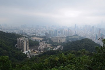 DSC_0097 落大埔道途中下望鴉巢山及西九龍