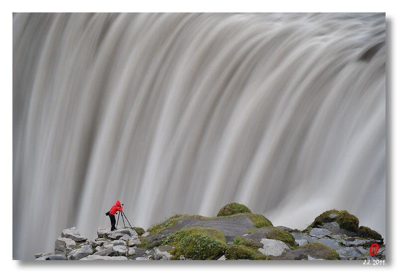 Dettifoss<br />
冰岛Dettifoss瀑布
