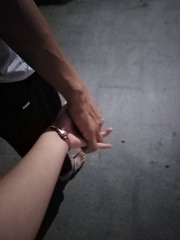 1075652