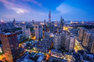 入夜的南京