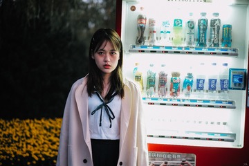 001