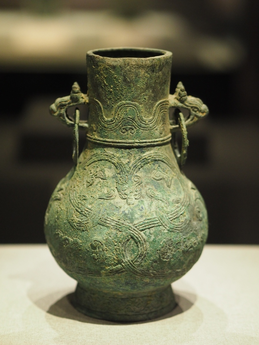 [宋] 蟠虺纹双龙首耳铜壶 长兴县博物馆藏