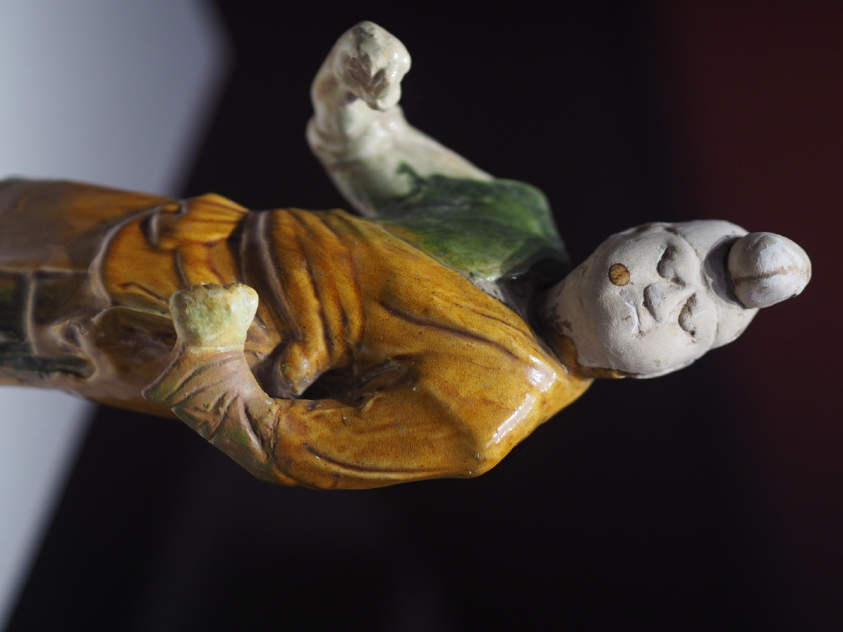 唐三彩参军戏俑西安博物院藏