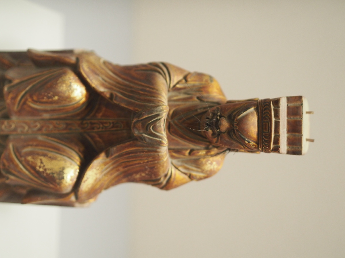 清金漆木雕神像闵行博物馆藏