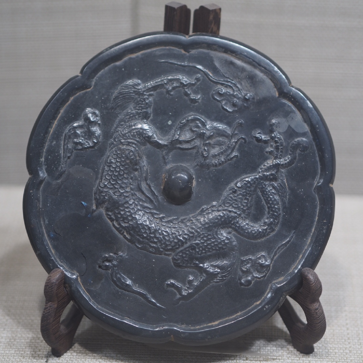 唐单龙镜苏州东吴博物馆藏