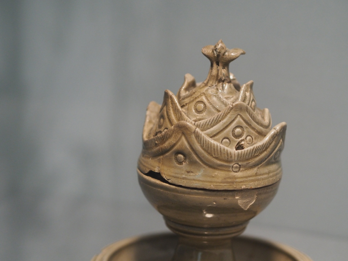 [东晋] 越窑青釉博山炉 浙江省博物馆藏