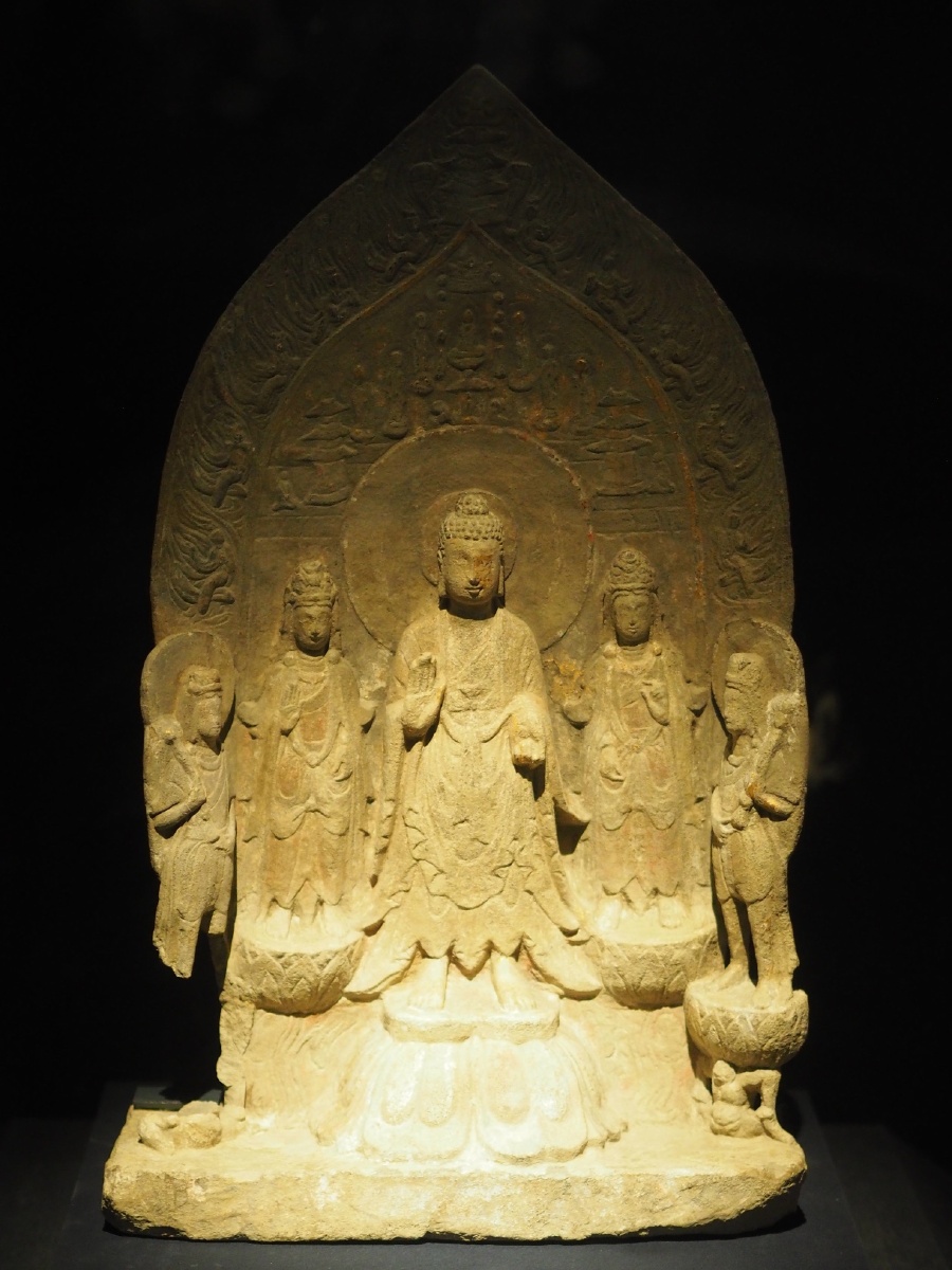 南梁王州子造释迦像成都博物馆藏