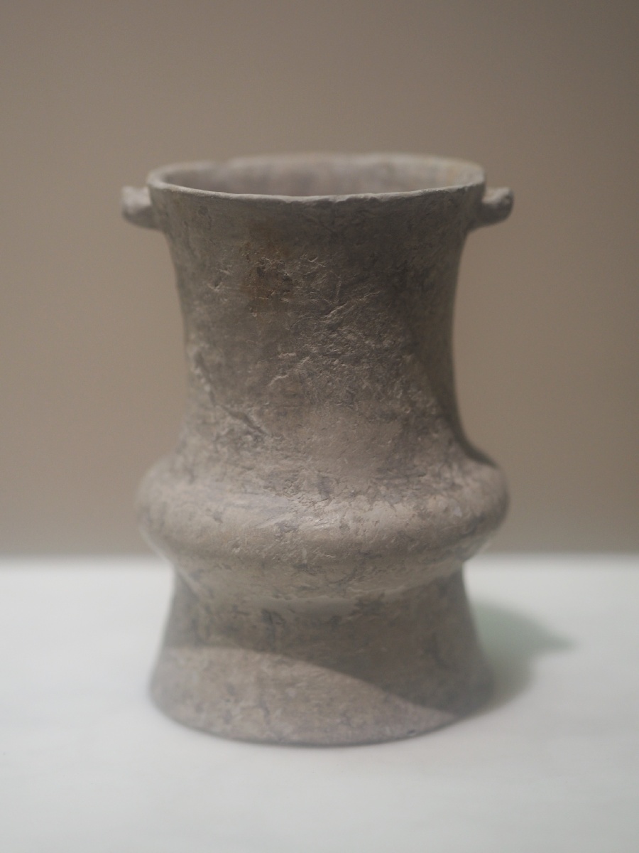 新石器时代良渚文化灰陶罐中国茶叶博物馆藏