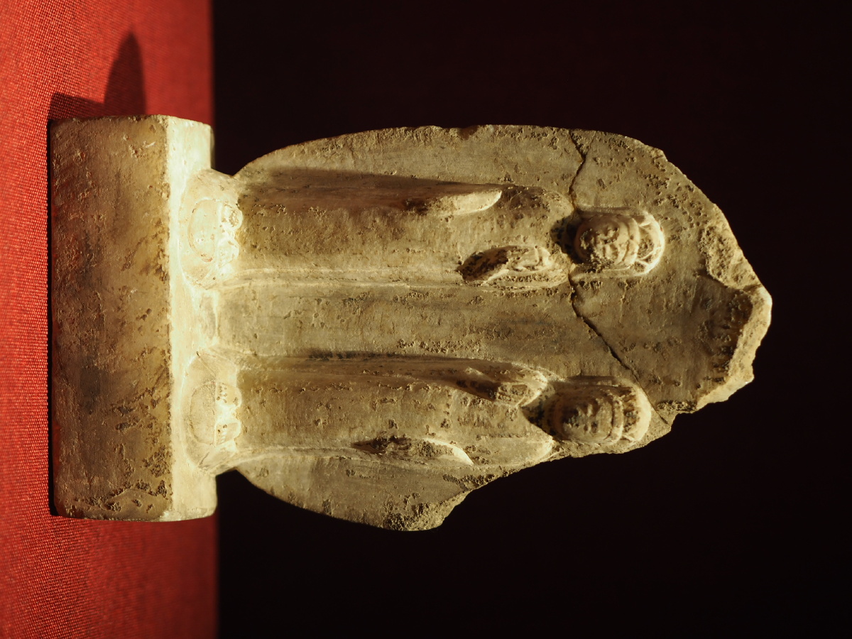 隋大理石雕双观音像辽宁省博物馆藏