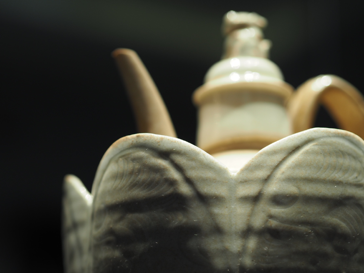 北宋青白釉莲瓣形注碗江西省博物馆藏