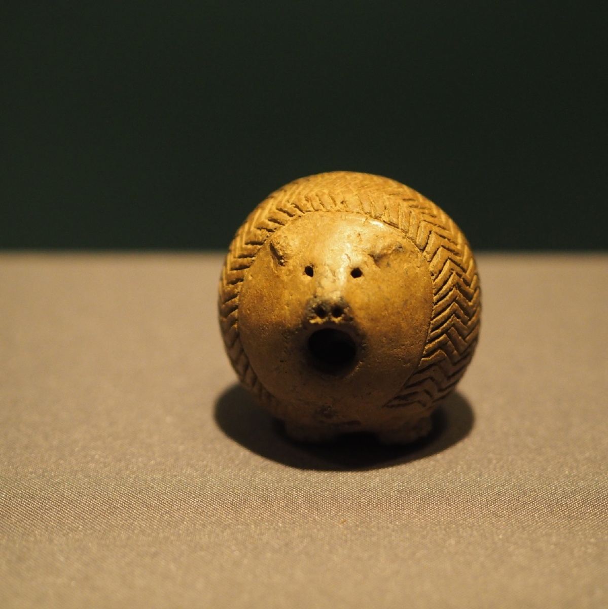 [新石器时代·小河沿文化] 陶刺猬形器 内蒙古文物考古研究所藏 - zs4