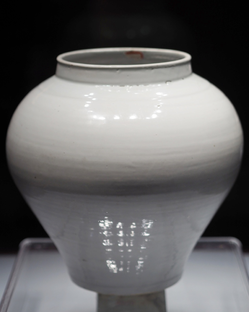 [明] 白釉"清"字罐 宁夏博物馆藏 - zs412 - 图虫