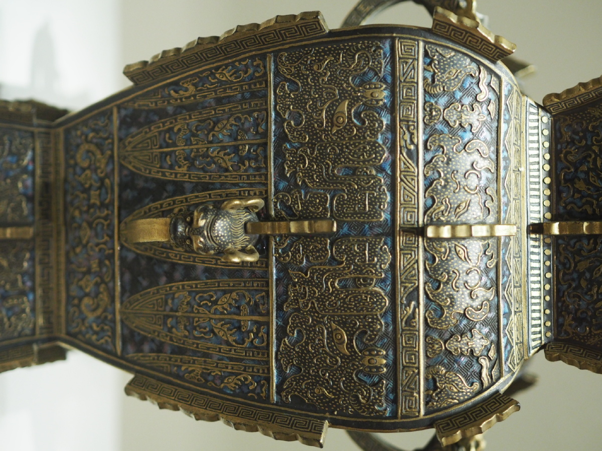 [清·乾隆] 古铜珐琅彩出脊四龙罍 沈阳故宫博物院藏 - zs412 - 图虫