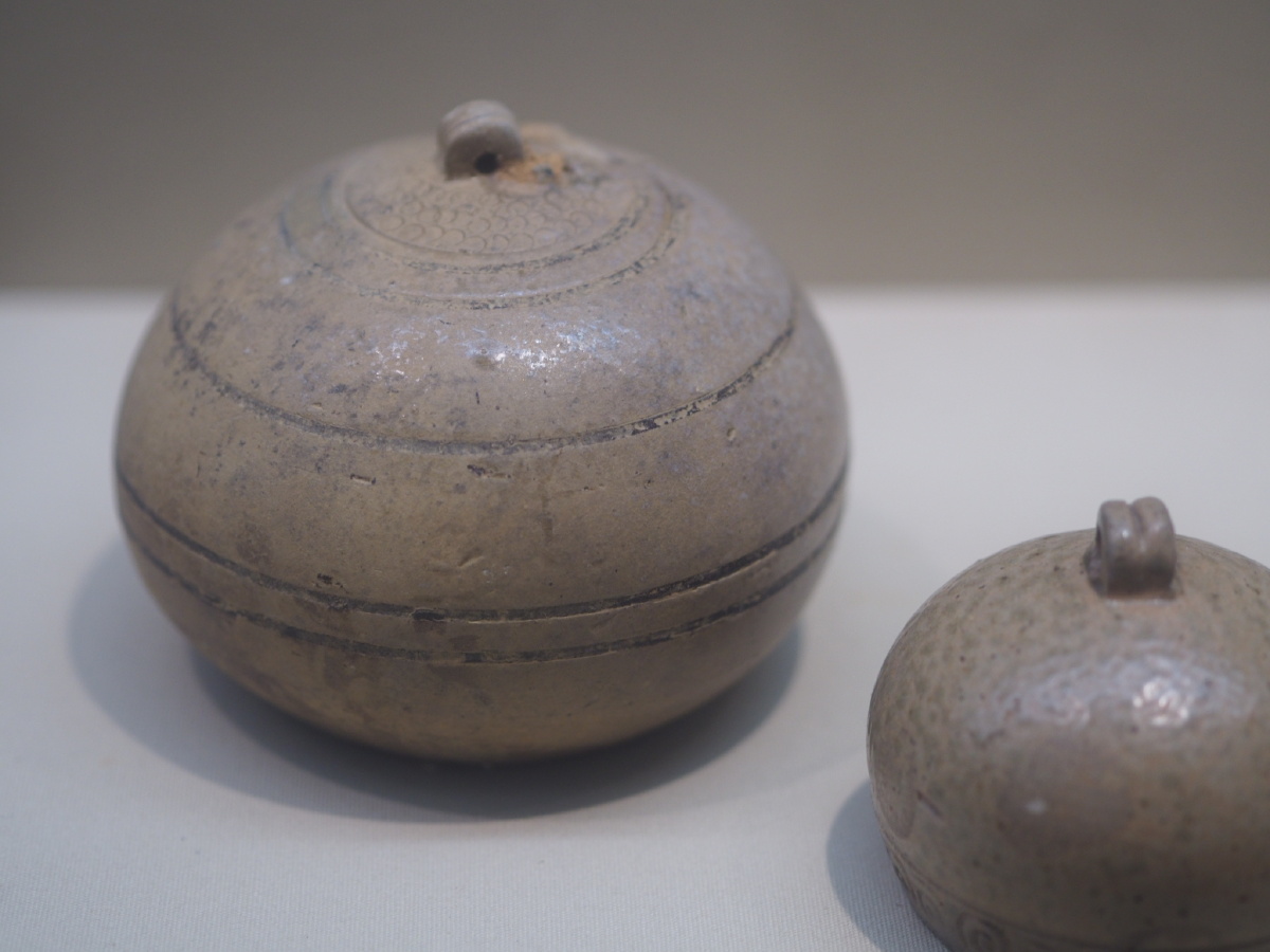 战国原始瓷镇浙江省博物馆藏