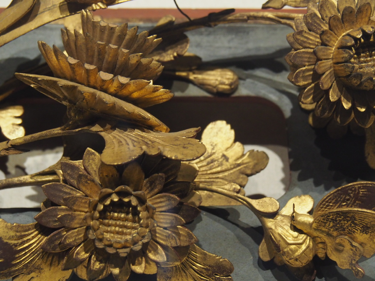 清金漆木雕通雕花鸟纹花板汕头市博物馆藏