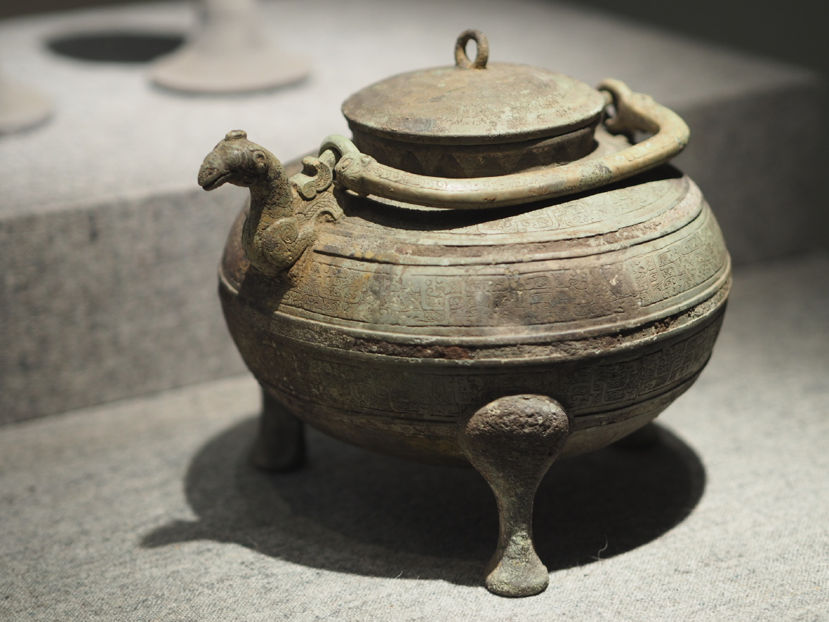 战国蟠螭纹铜盉扬州博物馆藏