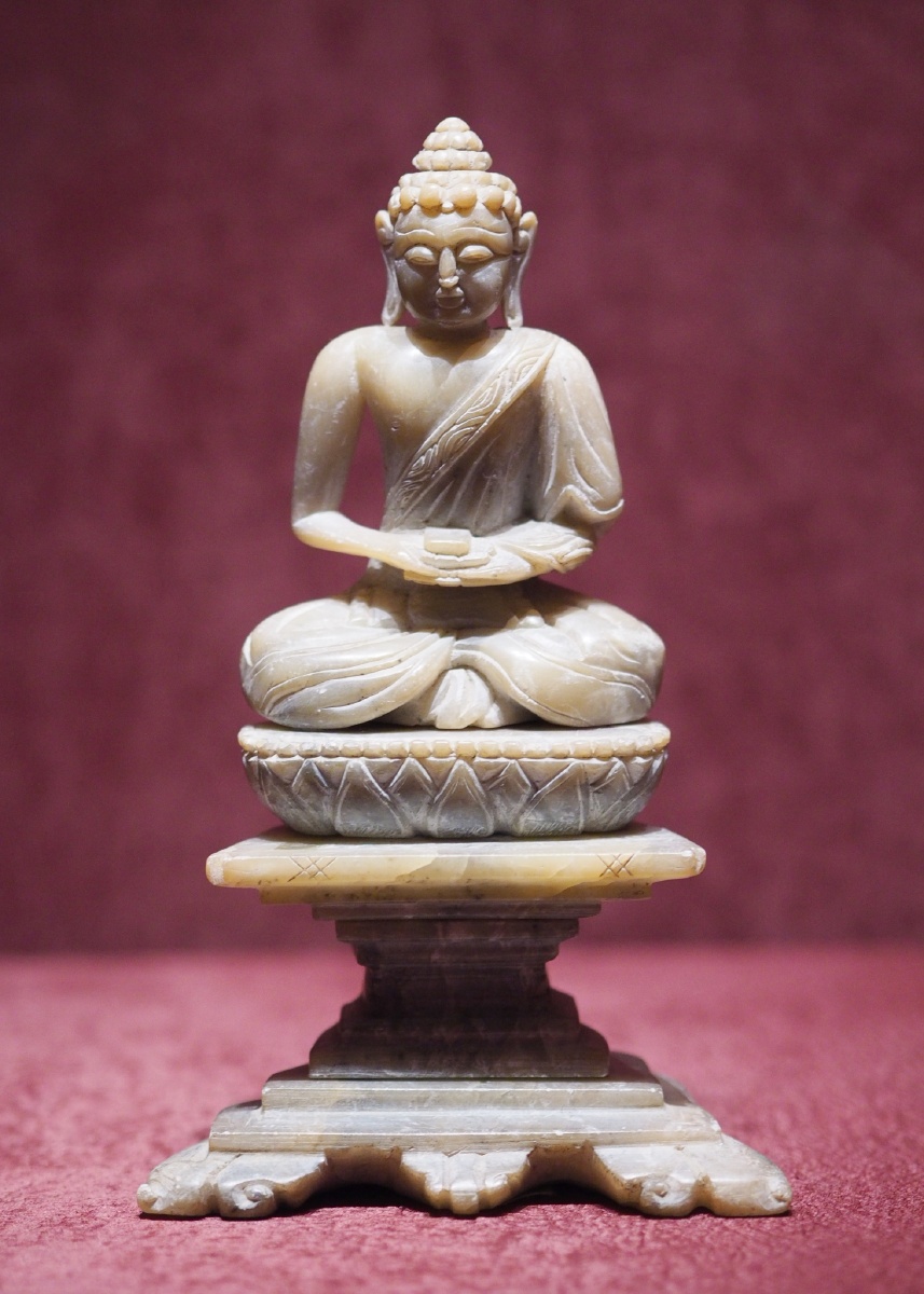 元玉佛海盐县博物馆藏