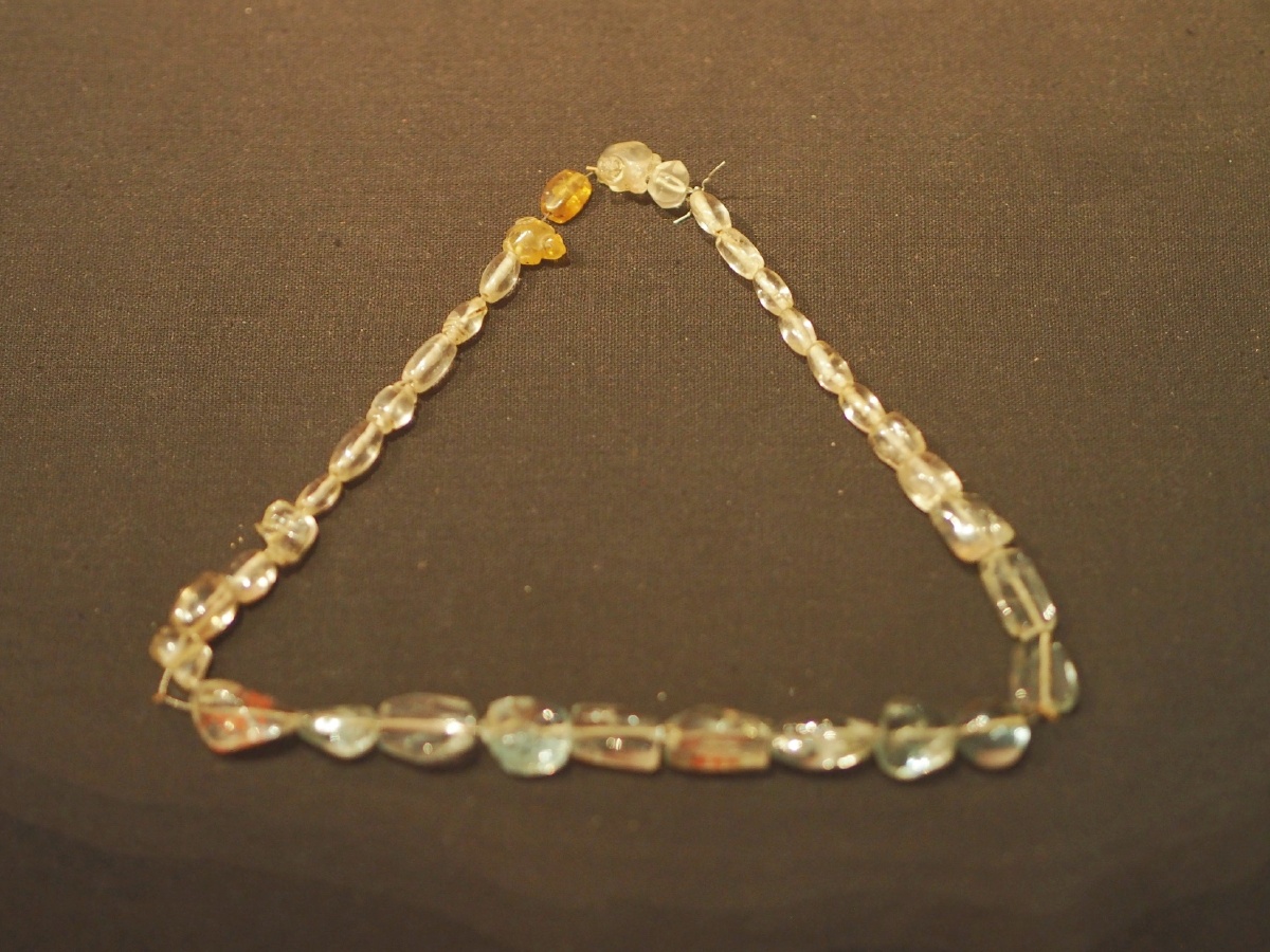 东汉水晶珠串湖南省博物馆藏